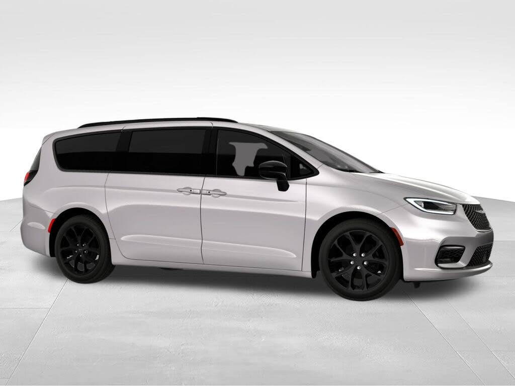 2026 Chrysler Pacifica