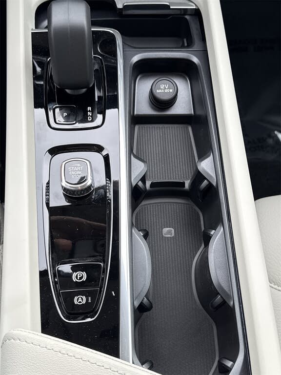 2026 Volvo V60 Cross Country