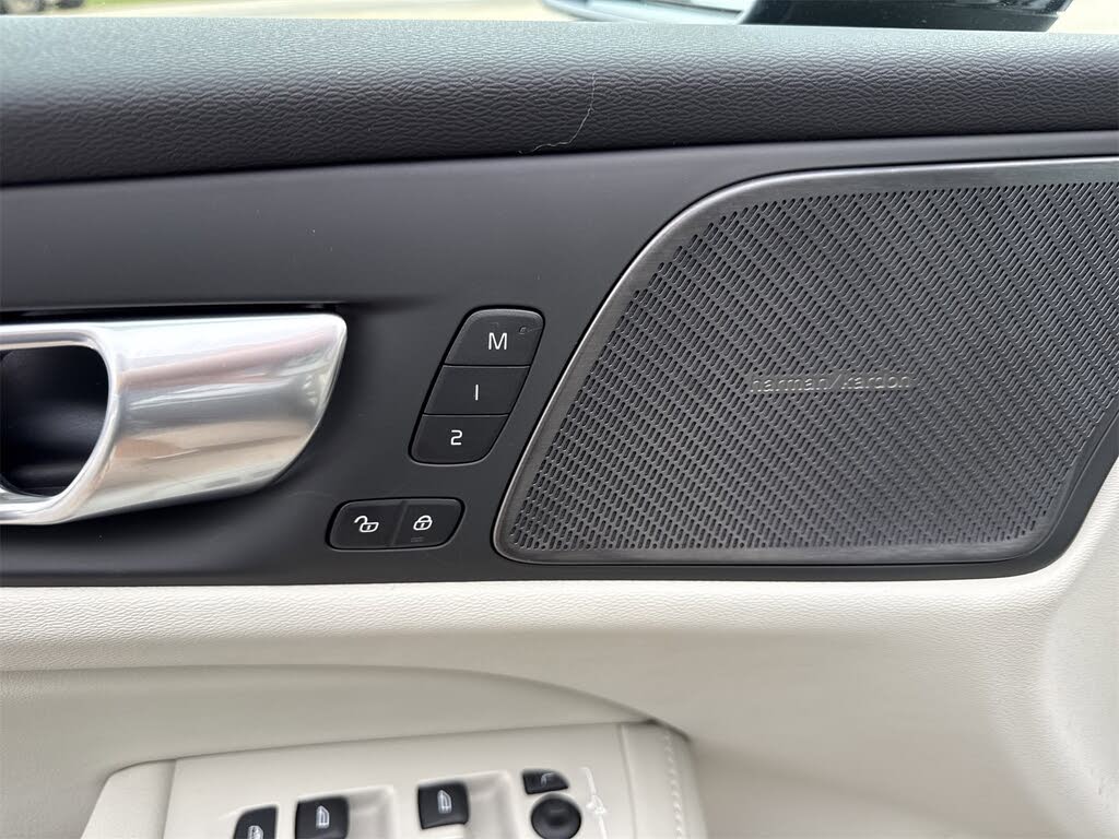 2026 Volvo V60 Cross Country