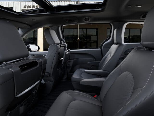 2025 Chrysler Pacifica