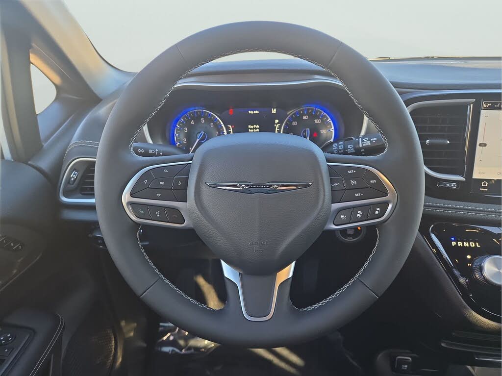 2026 Chrysler Pacifica