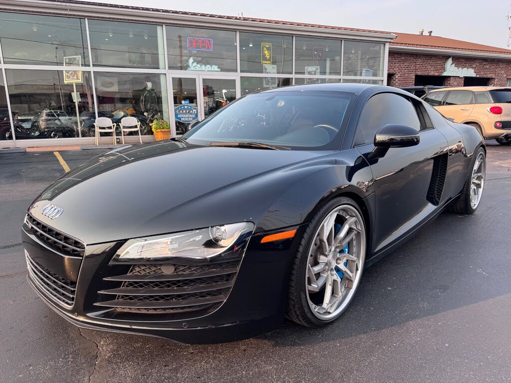 Audi R8