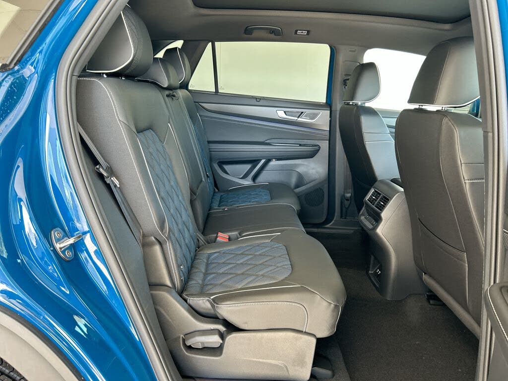 2025 Volkswagen Atlas Cross Sport