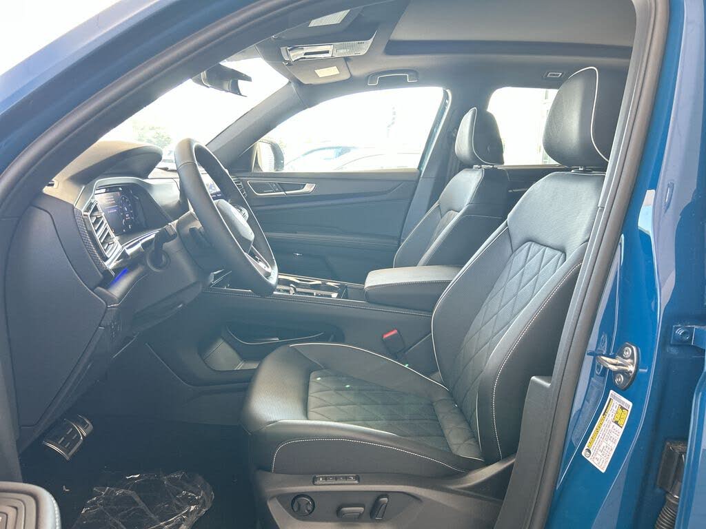 2025 Volkswagen Atlas Cross Sport