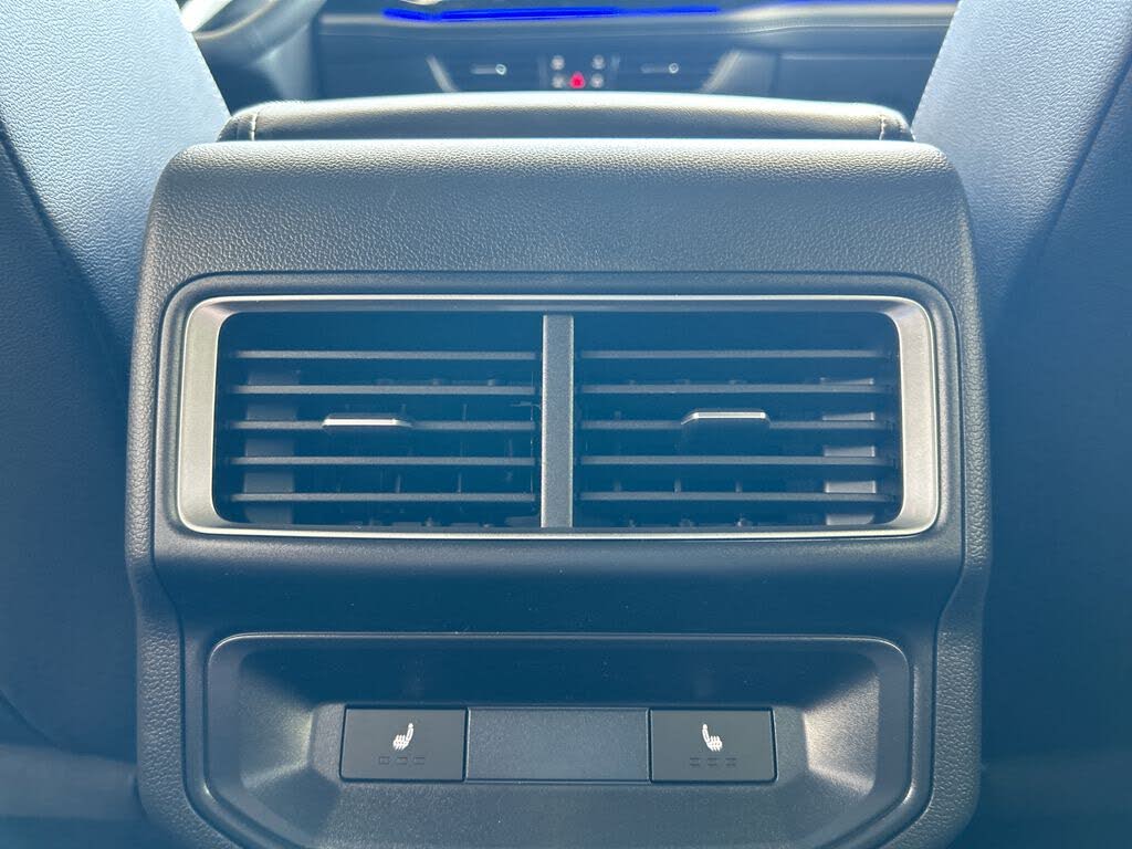 2025 Volkswagen Atlas Cross Sport
