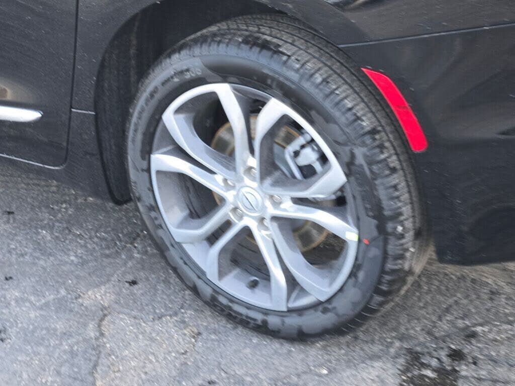 2026 Chrysler Pacifica
