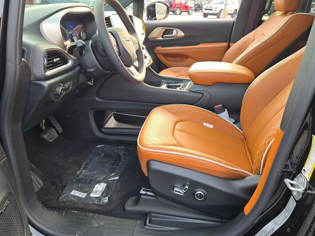 2026 Chrysler Pacifica