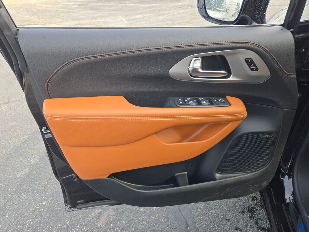 2026 Chrysler Pacifica