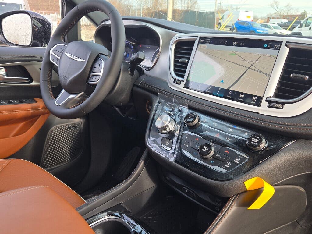 2026 Chrysler Pacifica