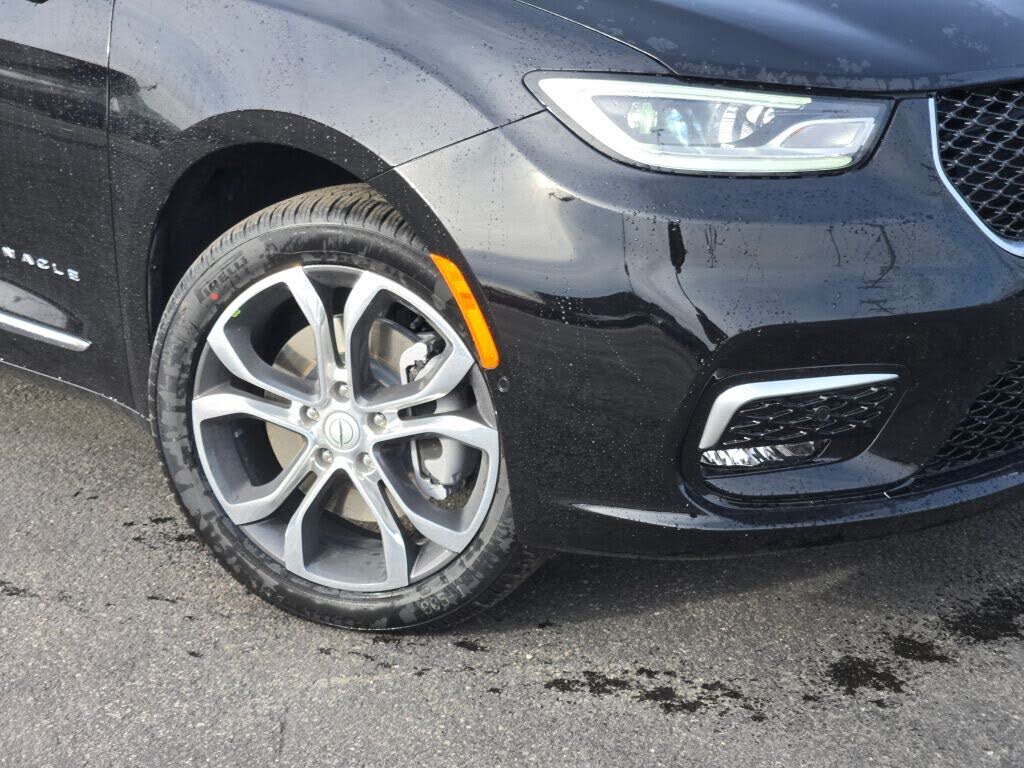 2026 Chrysler Pacifica