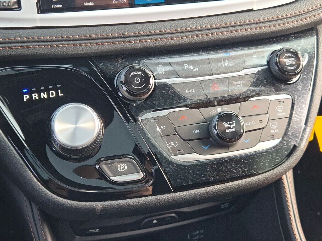 2026 Chrysler Pacifica