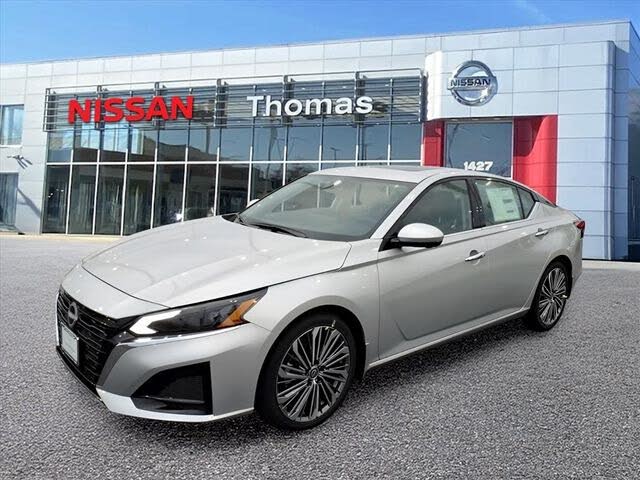 2025 Nissan Altima