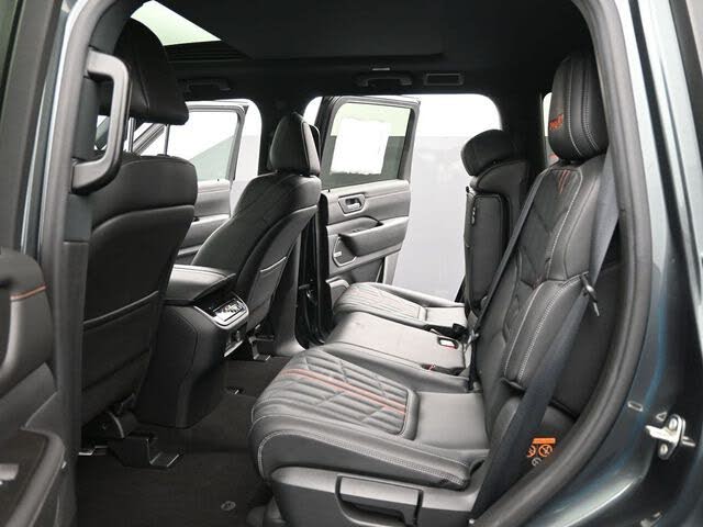 2025 Nissan Armada