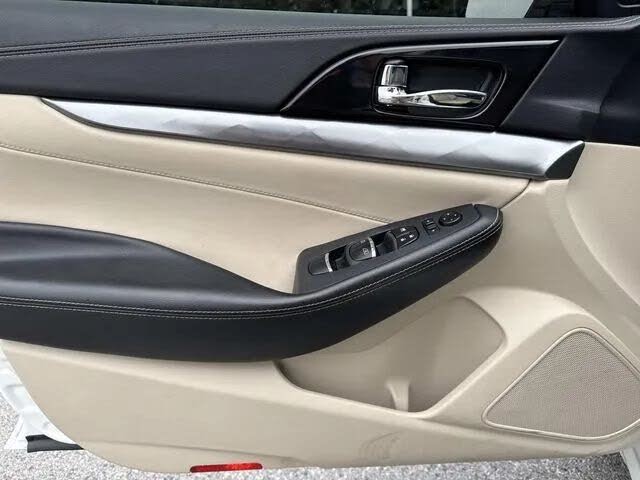 2020 Nissan Maxima