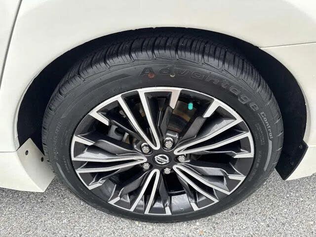 2020 Nissan Maxima