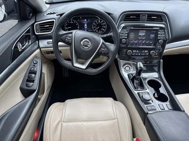 2020 Nissan Maxima