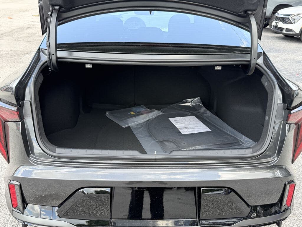 2026 Kia K4