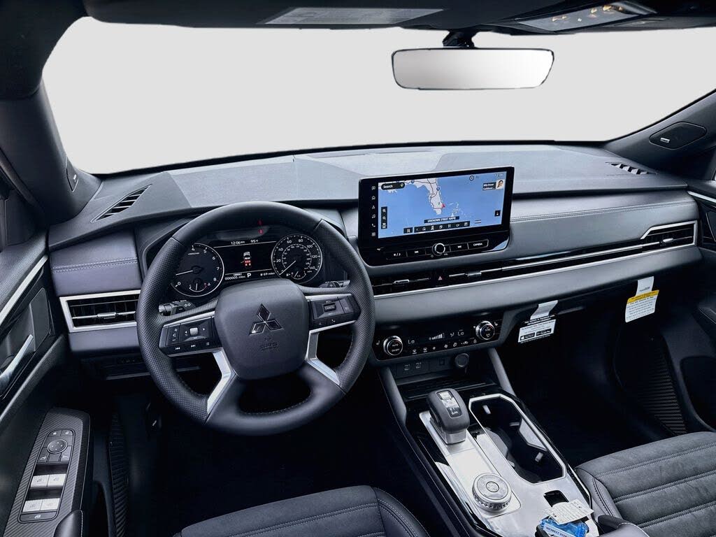 2026 Mitsubishi Outlander