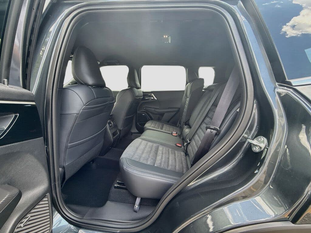 2026 Mitsubishi Outlander