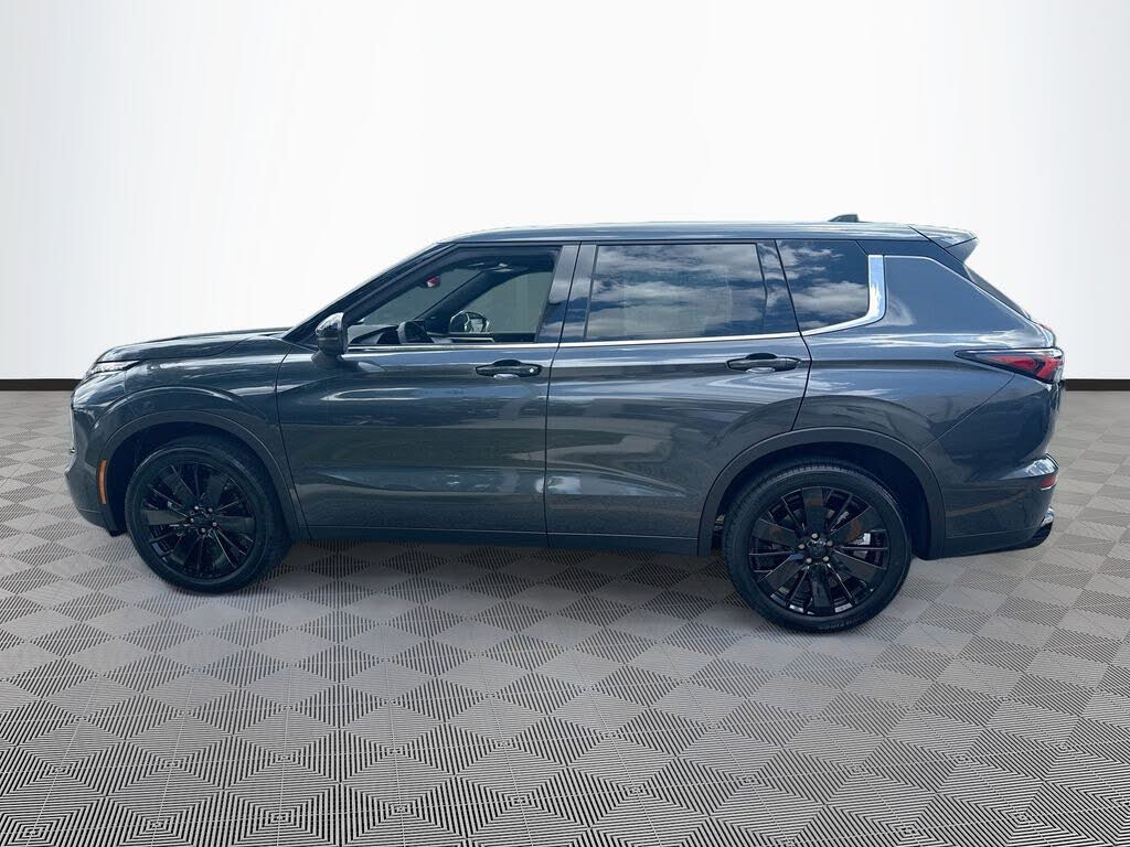2026 Mitsubishi Outlander