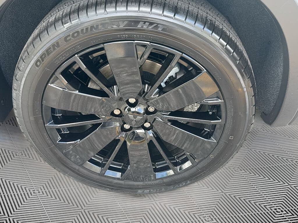 2026 Mitsubishi Outlander