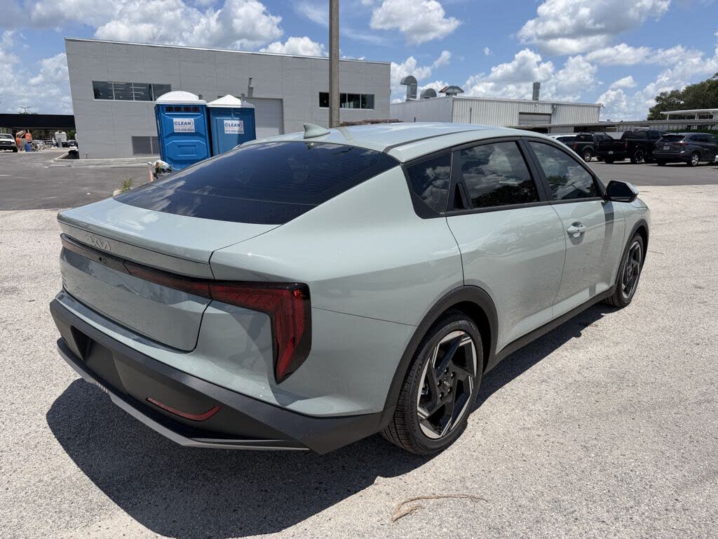 2026 Kia K4