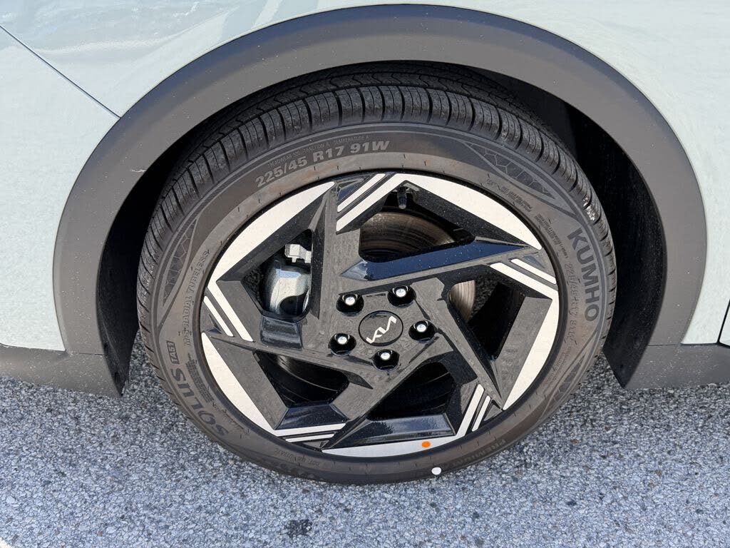 2026 Kia K4