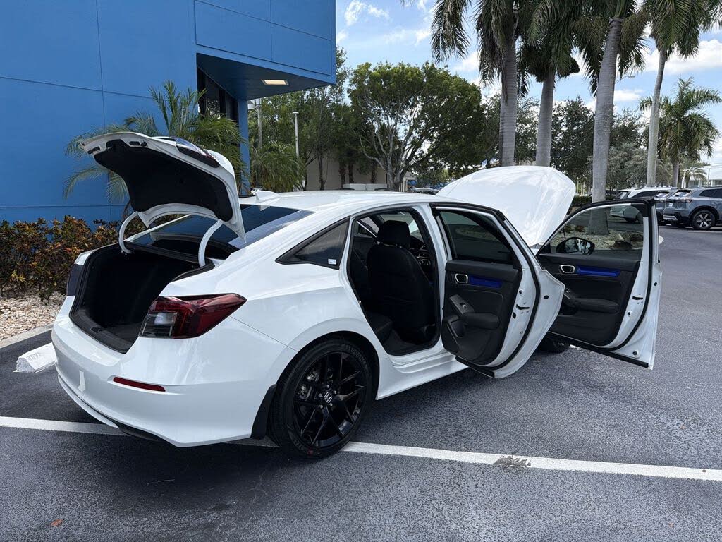 2025 Honda Civic Hybrid