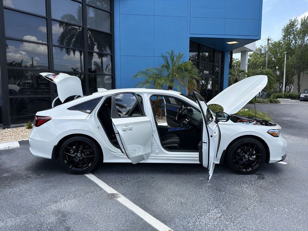 2025 Honda Civic Hybrid