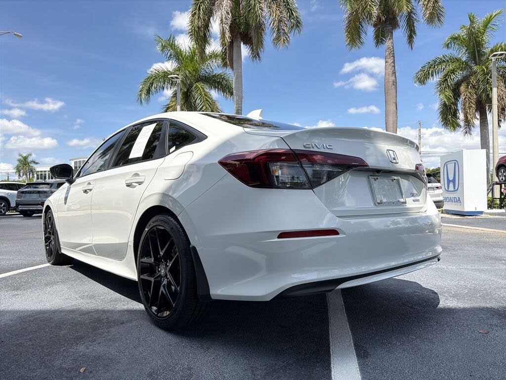 2025 Honda Civic Hybrid