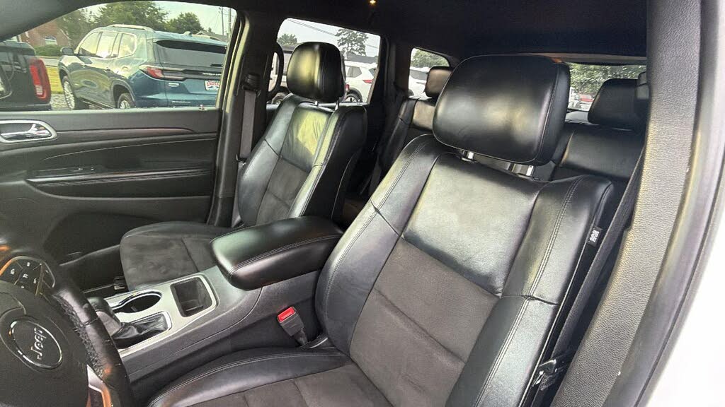 2020 Jeep Grand Cherokee