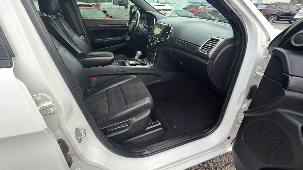 2020 Jeep Grand Cherokee