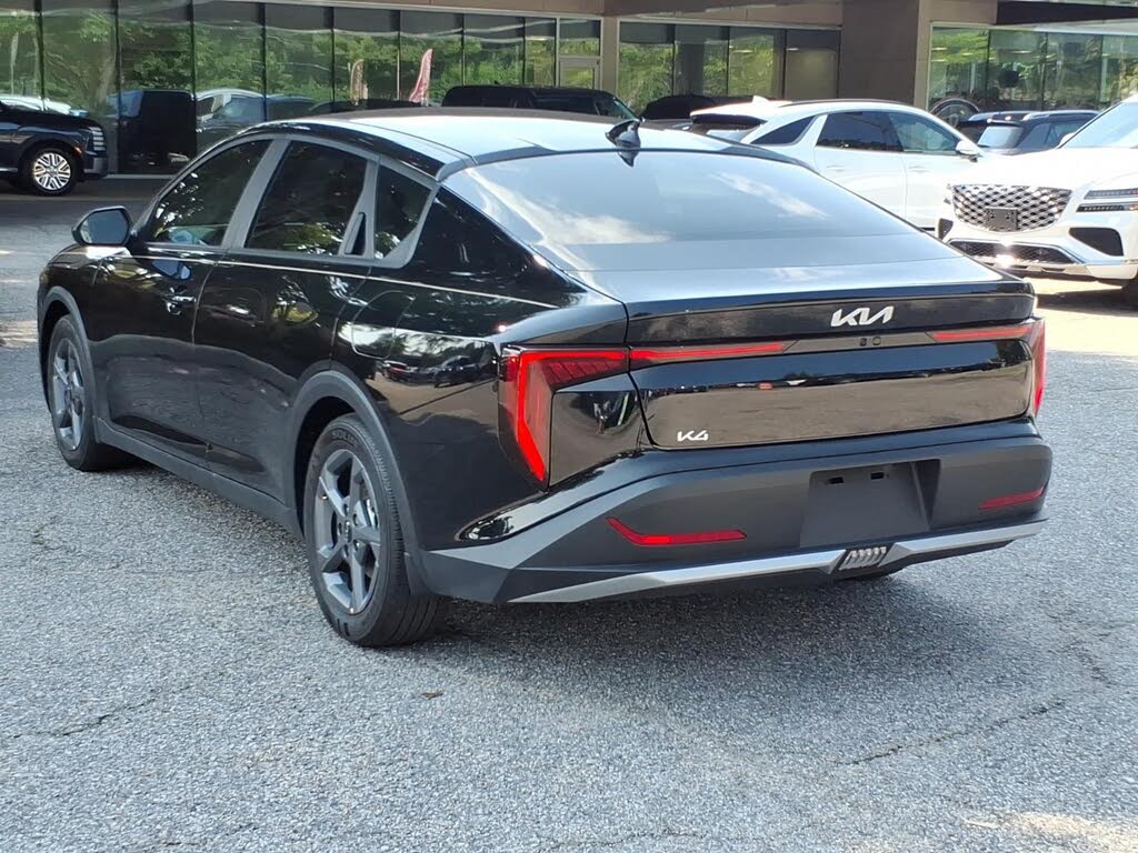 2025 Kia K4