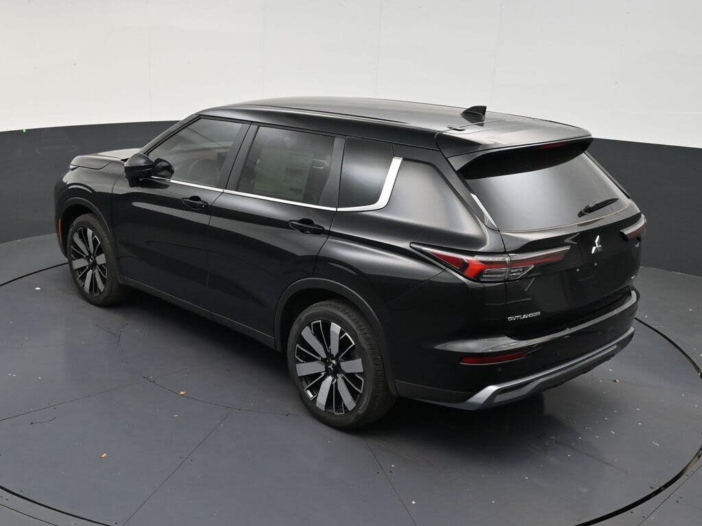 2026 Mitsubishi Outlander