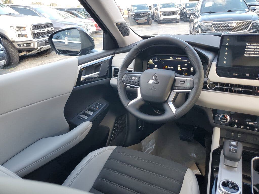 2026 Mitsubishi Outlander