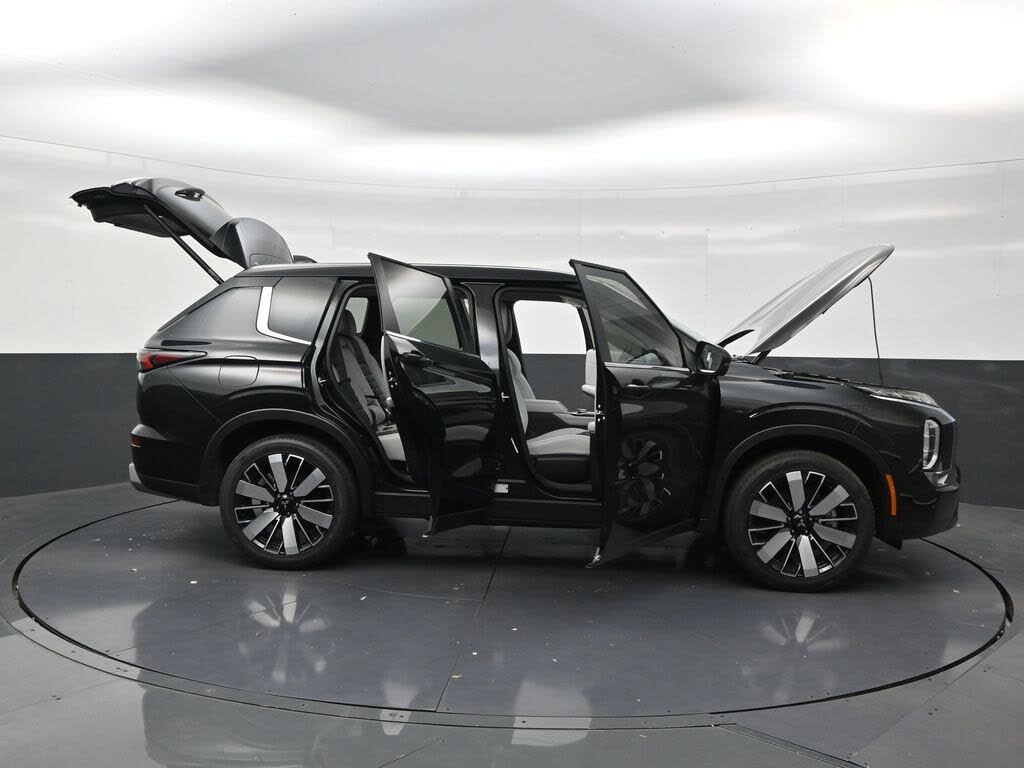 2026 Mitsubishi Outlander