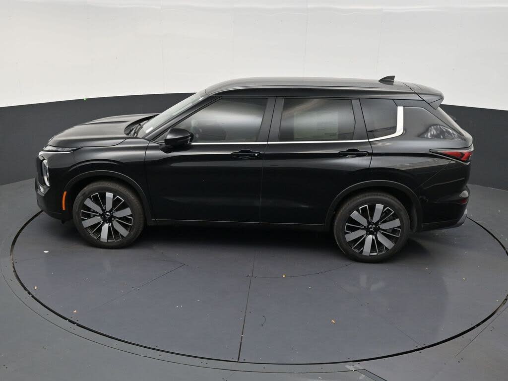2026 Mitsubishi Outlander