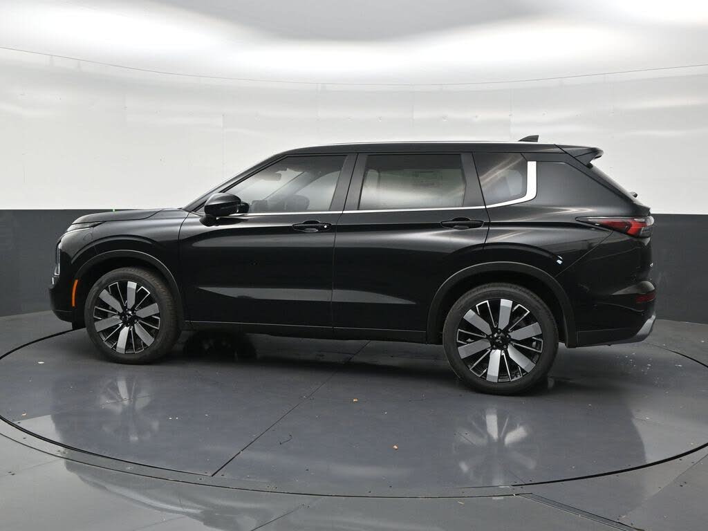 2026 Mitsubishi Outlander