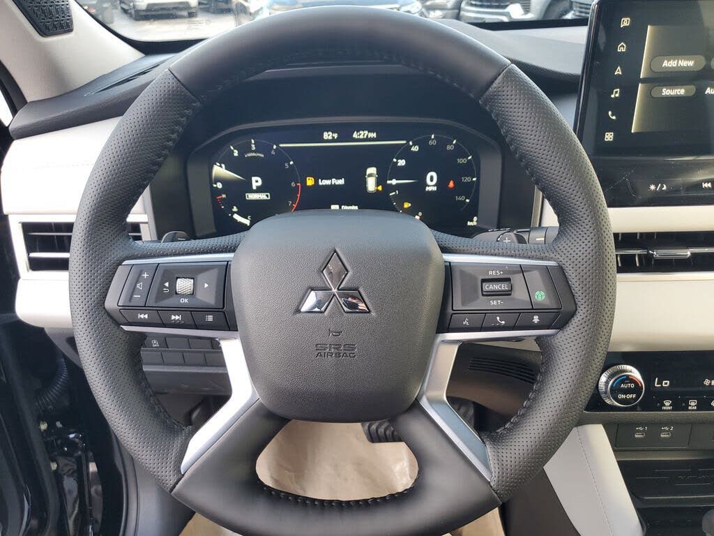 2026 Mitsubishi Outlander