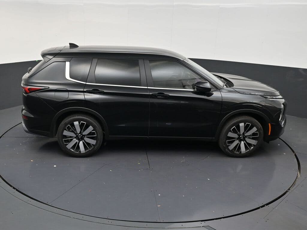 2026 Mitsubishi Outlander