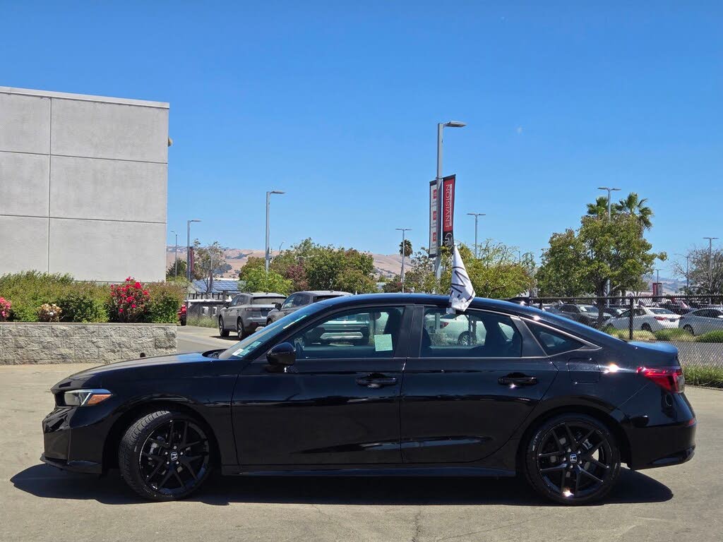 2025 Honda Civic Hybrid