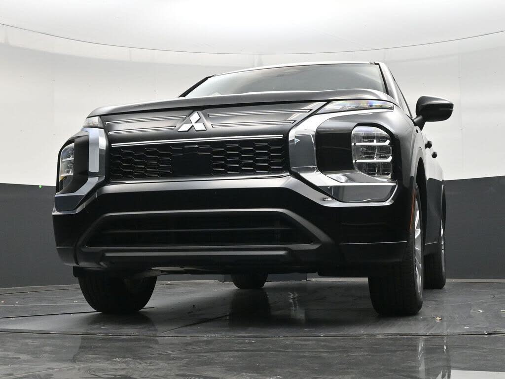 2026 Mitsubishi Outlander
