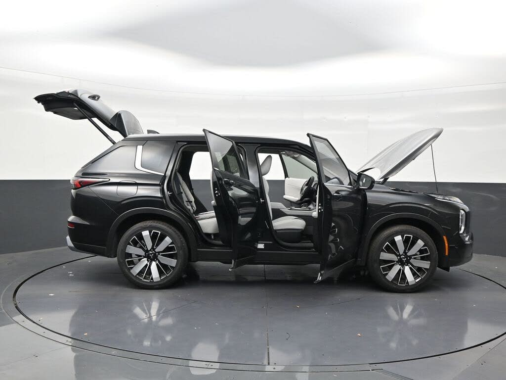 2026 Mitsubishi Outlander