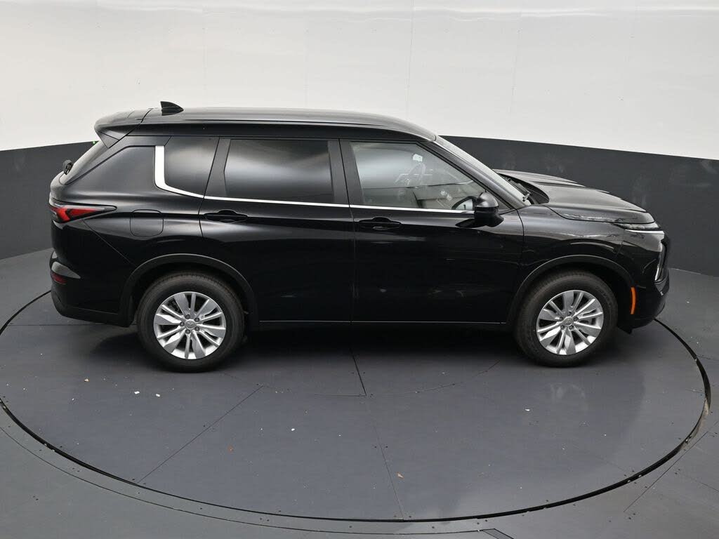 2026 Mitsubishi Outlander