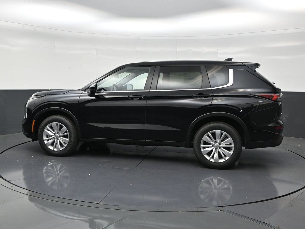2026 Mitsubishi Outlander