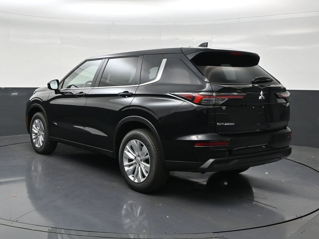2026 Mitsubishi Outlander