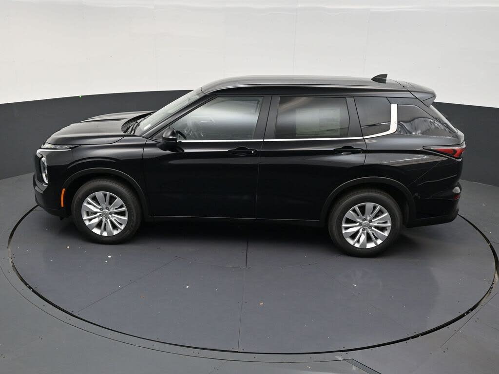 2026 Mitsubishi Outlander