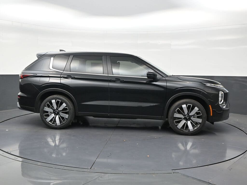 2026 Mitsubishi Outlander