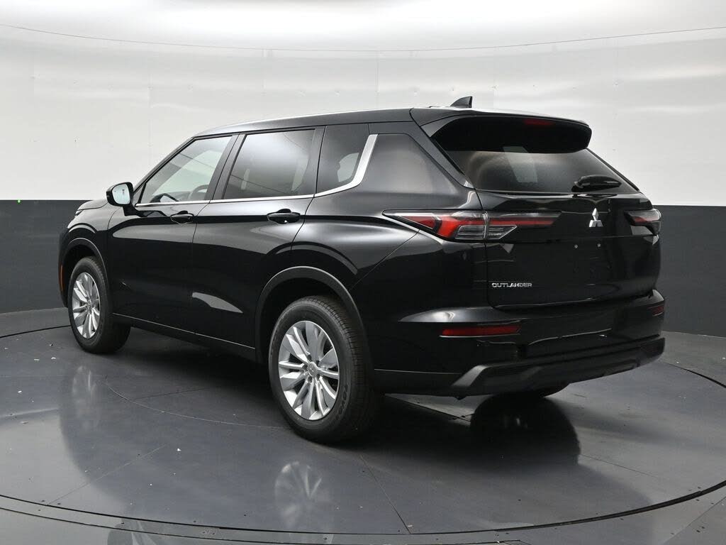 2026 Mitsubishi Outlander