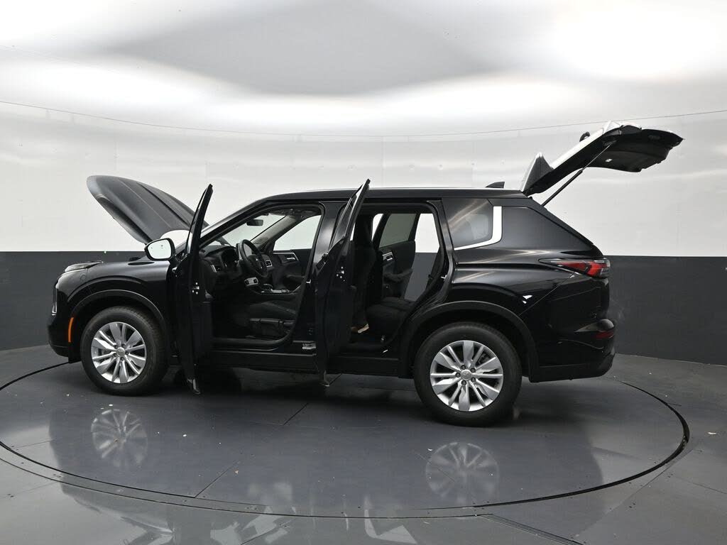 2026 Mitsubishi Outlander